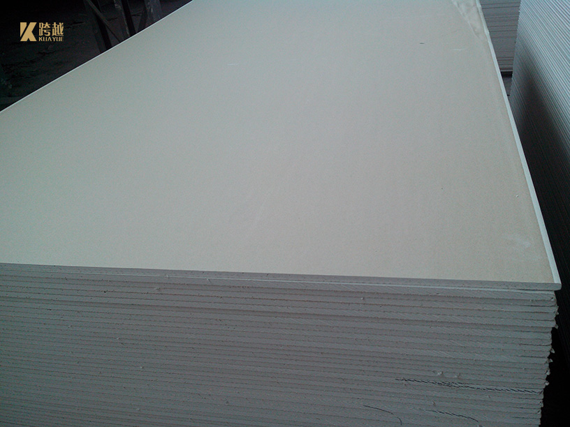 Standard gypsum board Standard gypsum board